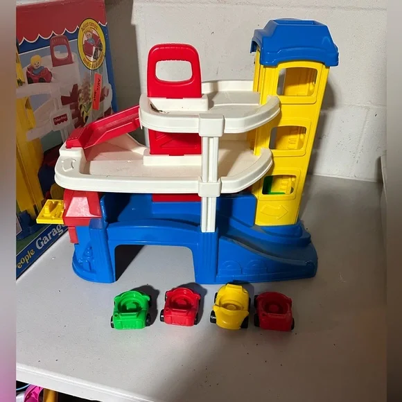Garage Fisher Price Ancien – Jouet Vintage Pour Enfants – État Correct